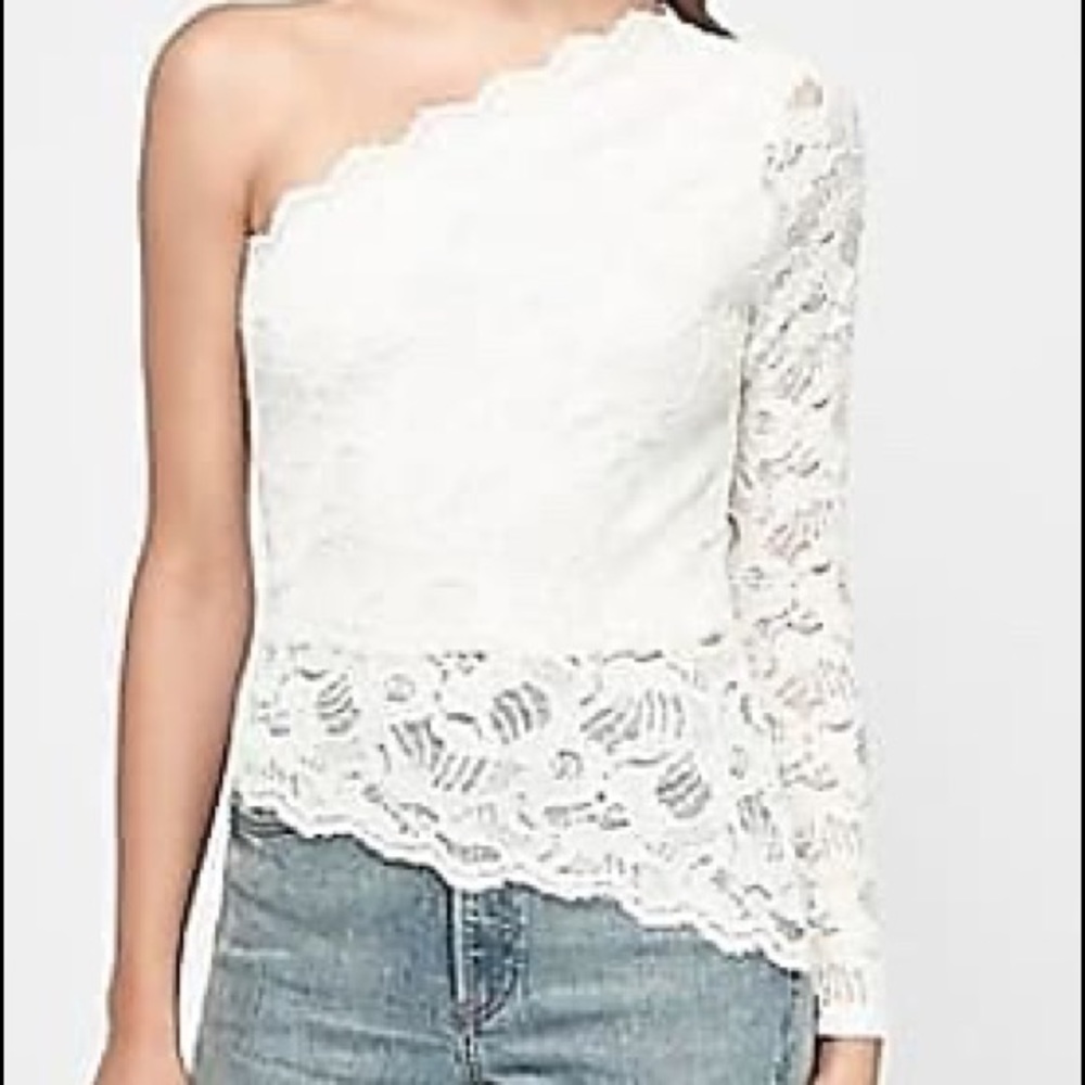 LACE ASYMMETRICAL ONE SLEEVE TOP IN CREAM SIZE XS
